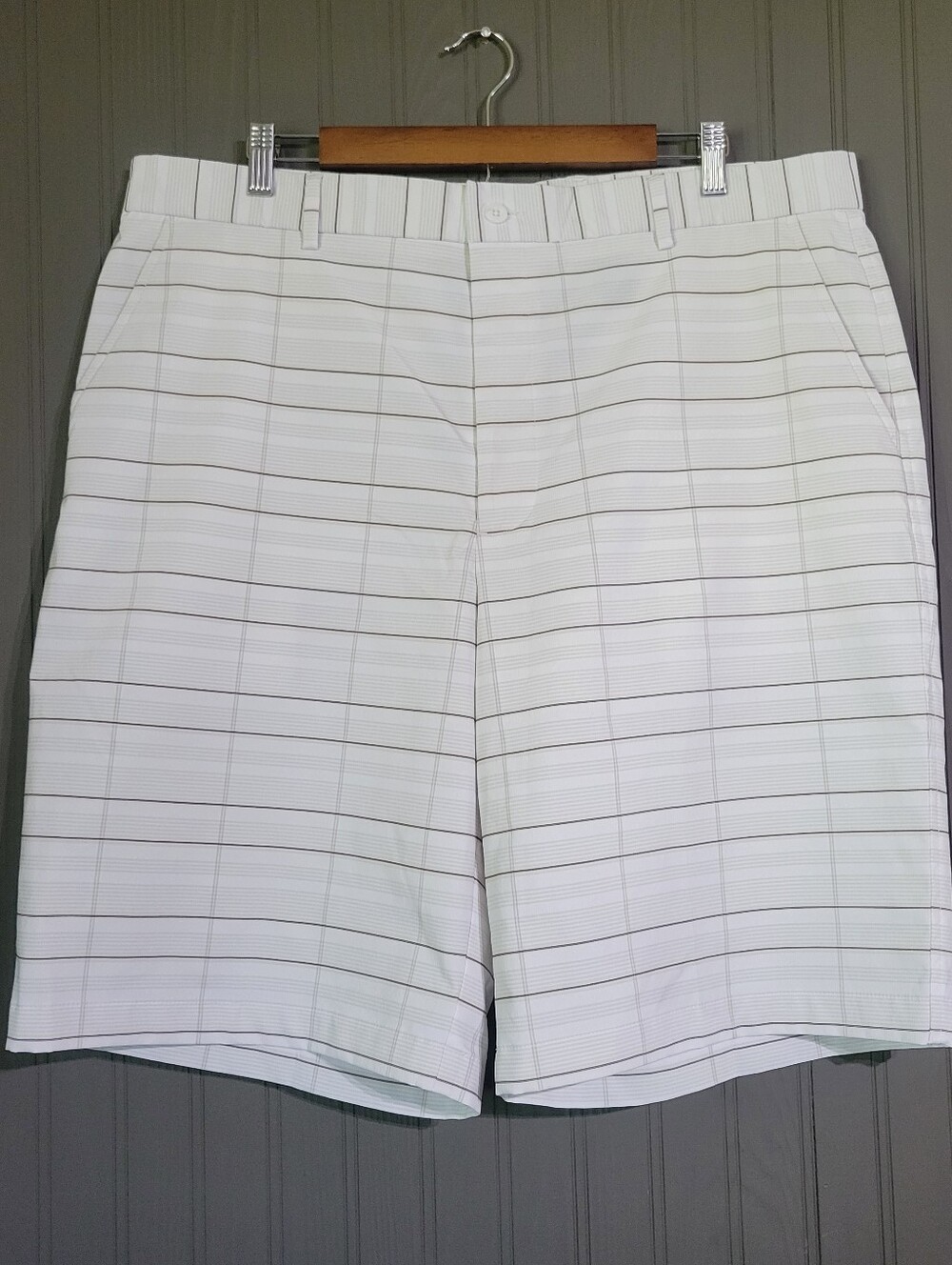 Tommy Armour Bermuda Golf Shorts Stretch Striped White Men's 40